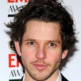 facts on Damien Molony