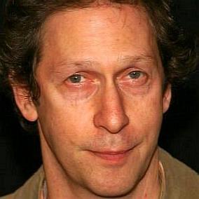 facts on Tim Blake Nelson
