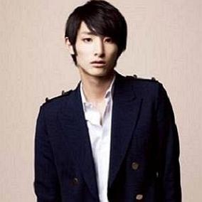 Lee Soo-hyuk: Top 10 Facts You Need to Know - FamousDetails