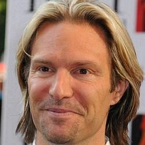 facts on Eric Whitacre